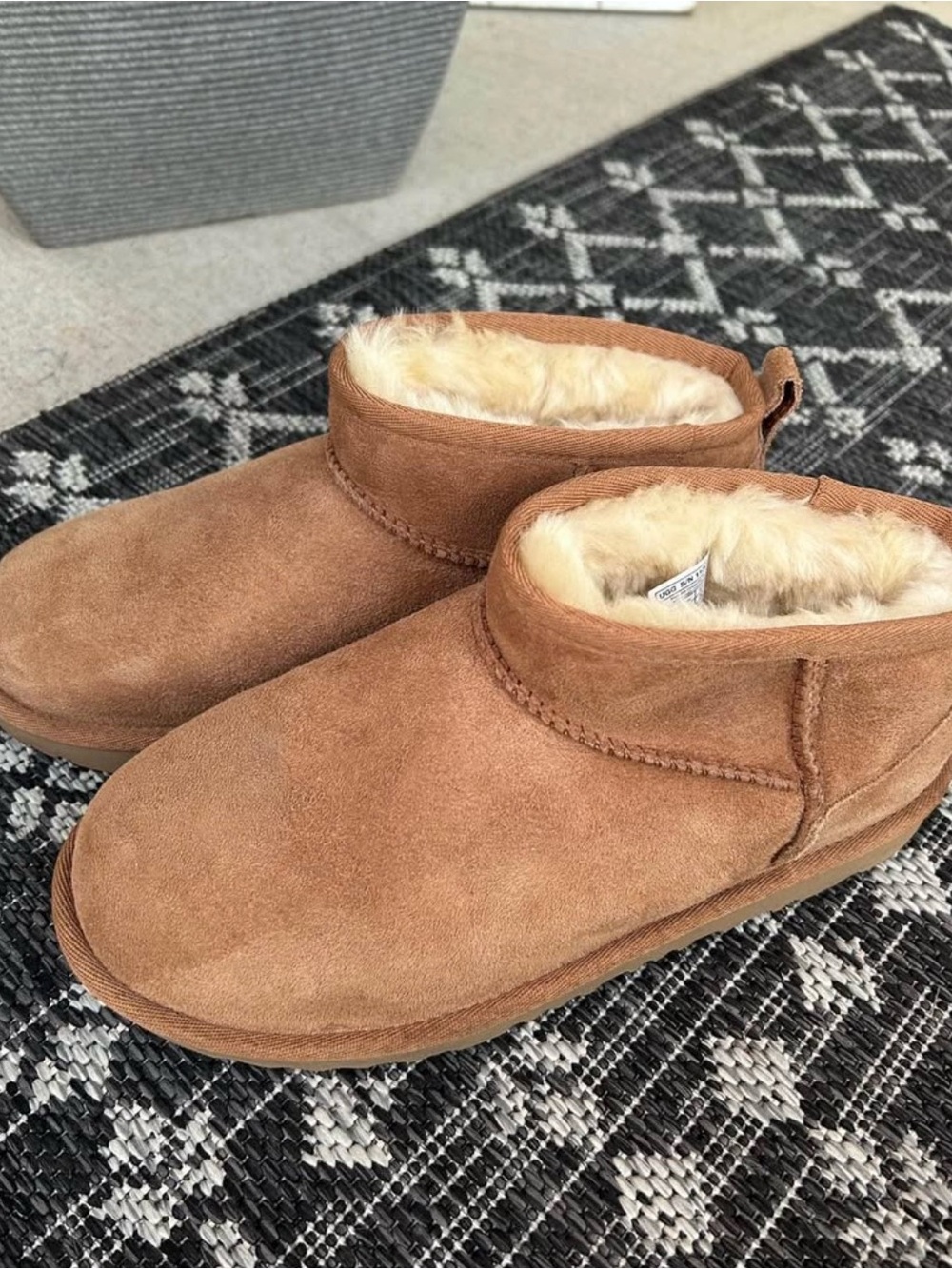 Ugg Ultra Mini Boot